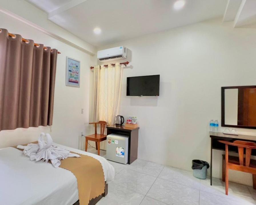 Hà Phương Hotel Can Tho Esterno foto