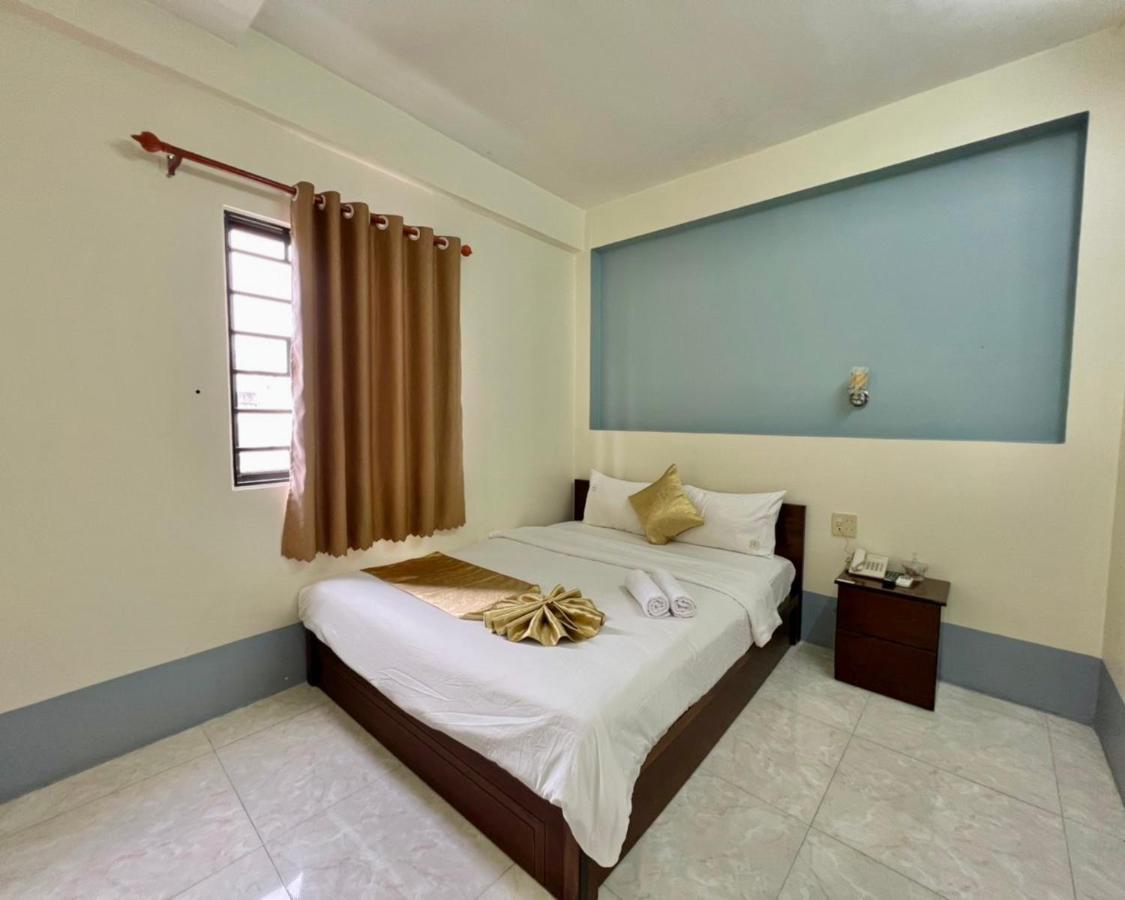 Hà Phương Hotel Can Tho Esterno foto
